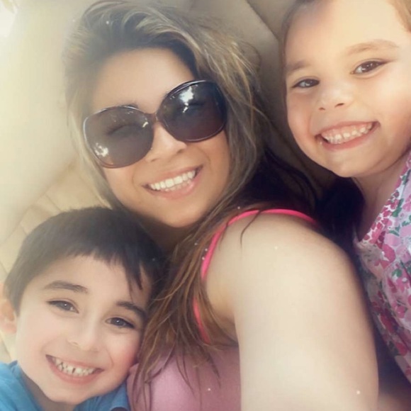 HELLO POSHERS=) - Picture 4 of 5